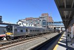 WB LIRR train arriving into Mineola Sta